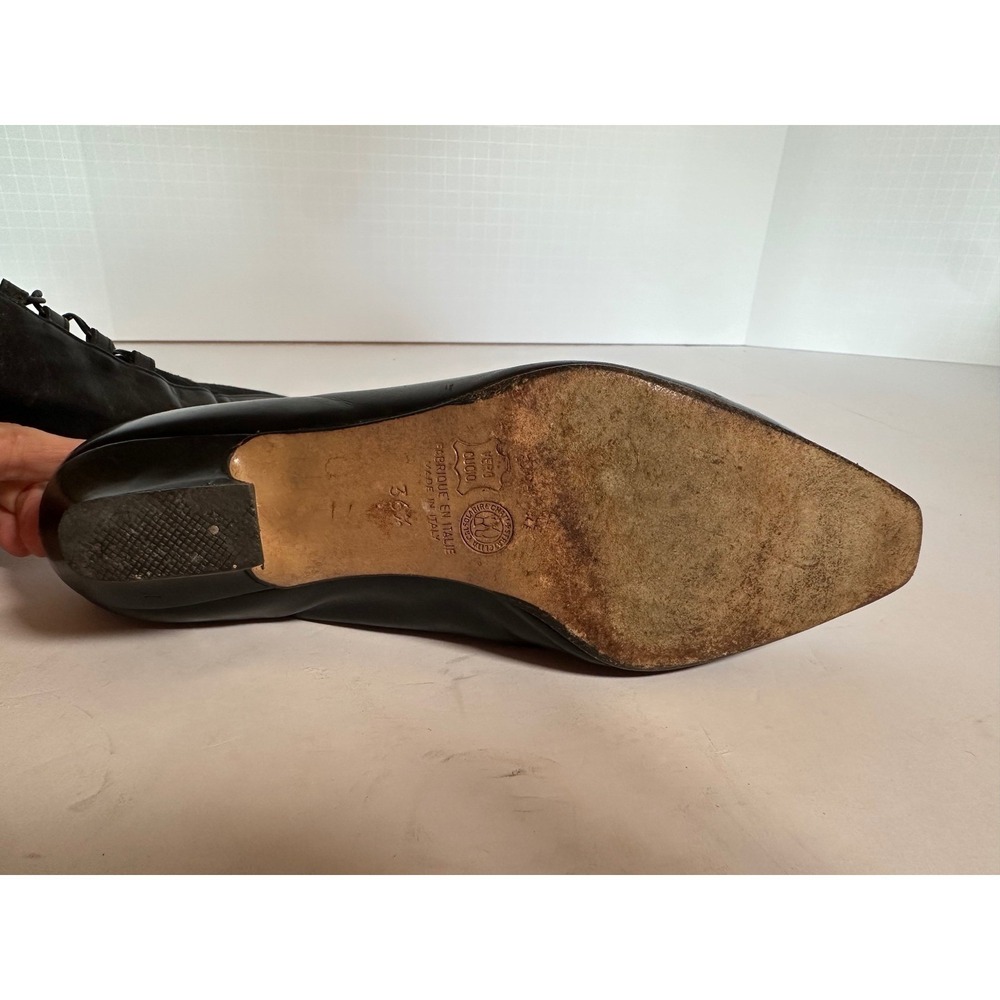 Vintage Barneys New York Black Leather Suede Lace Up Pointed Toe Kitten Heel 6.5 - Picture 9 of 9